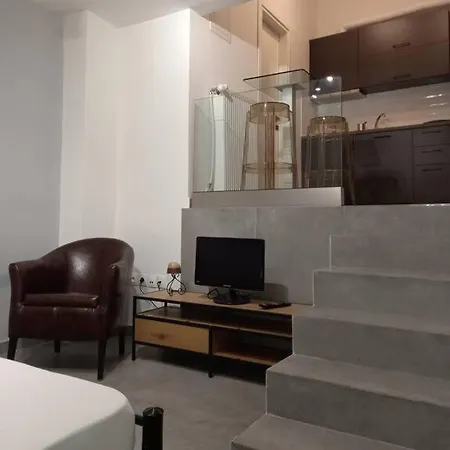 Navarinou Urban Chic Apartment Thessaloniki